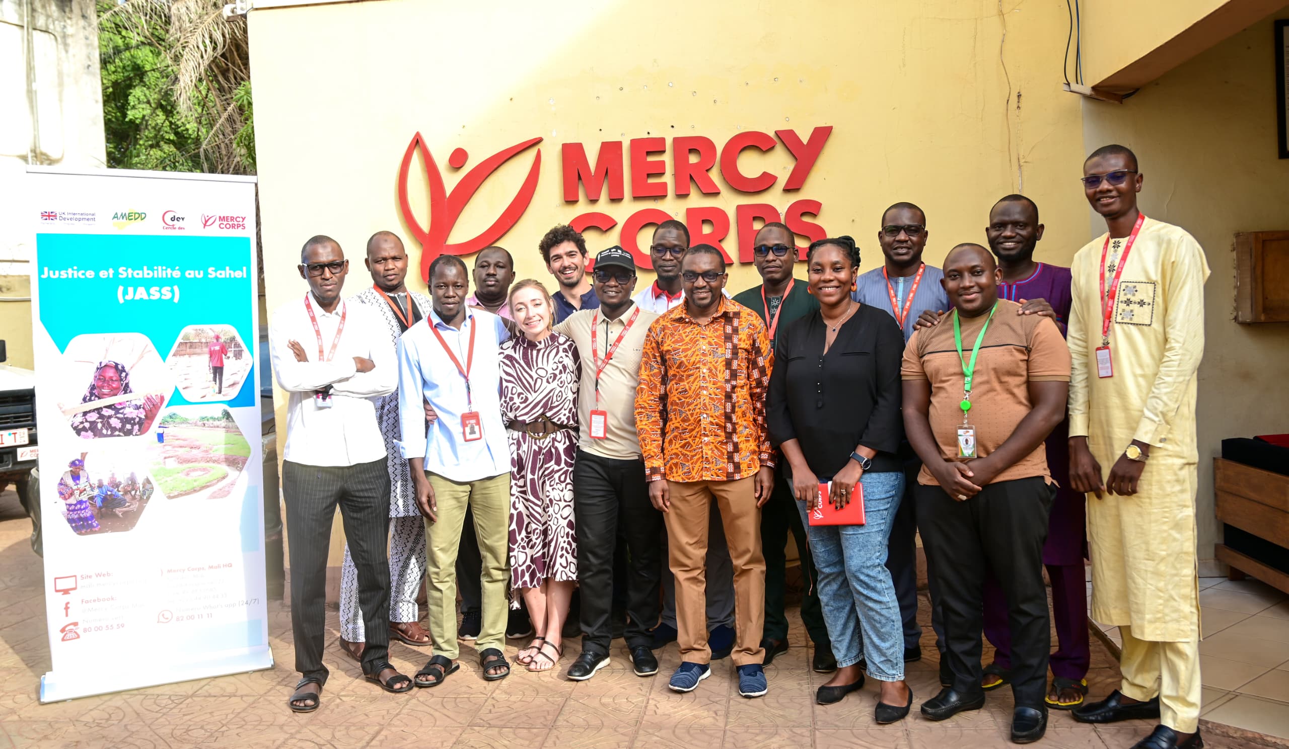 Lire la suite à propos de l’article Formation régionale réunissant les équipes MEL (Suivi, Évaluation et Apprentissage) du Mali et du Niger à Bamako.